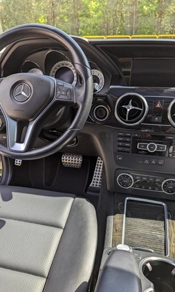 Mercedes-Benz GLK cena 77700 przebieg: 122120, rok produkcji 2013 z Krzywiń małe 301